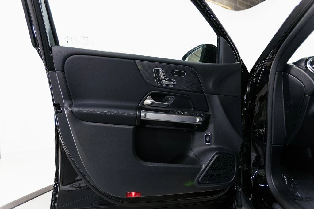 2023 Mercedes-Benz EQB - Image 5 of 21