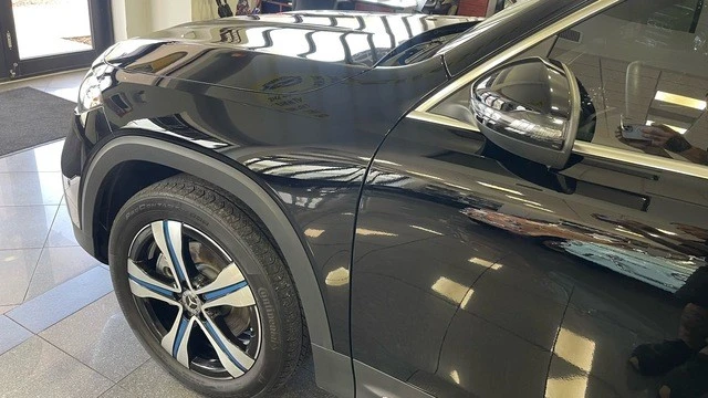 2023 Mercedes-Benz EQB - Image 12 of 31