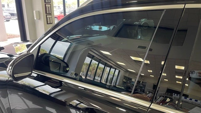 2023 Mercedes-Benz EQB - Image 14 of 31