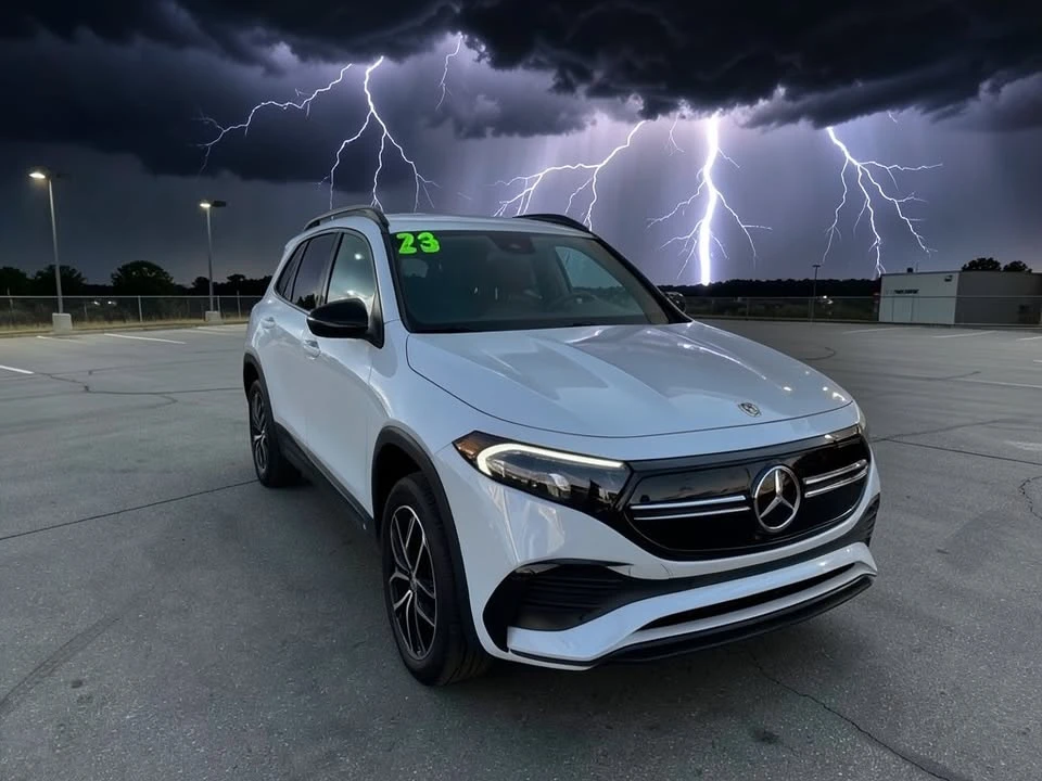 2023 Mercedes-Benz EQB - Image 2 of 20