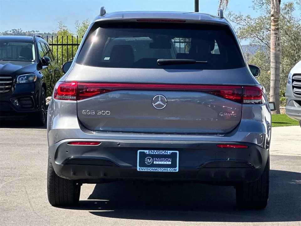 2023 Mercedes-Benz EQB - Image 4 of 12