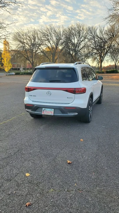 2023 Mercedes-Benz EQB - Image 4 of 17