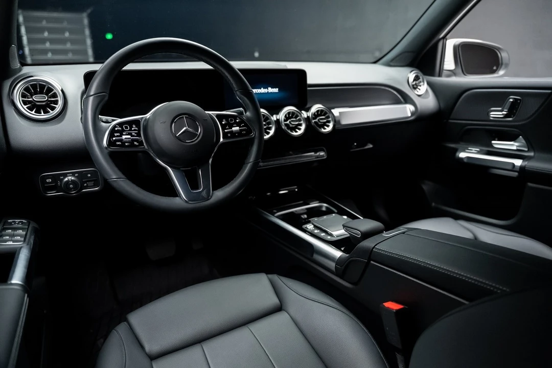 2023 Mercedes-Benz EQB - Image 2 of 12