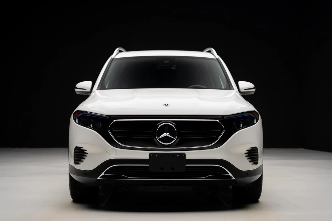 2023 Mercedes-Benz EQB - Image 7 of 21