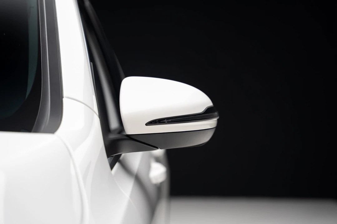 2023 Mercedes-Benz EQB - Image 15 of 21