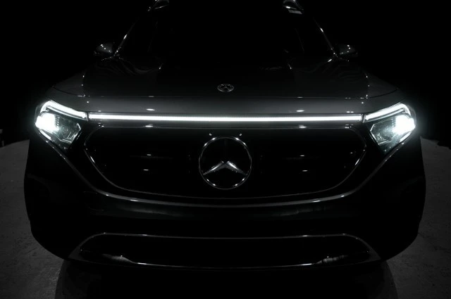 2023 Mercedes-Benz EQB - Image 8 of 12