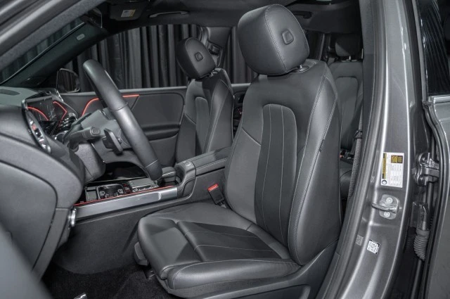 2023 Mercedes-Benz EQB - Image 11 of 21