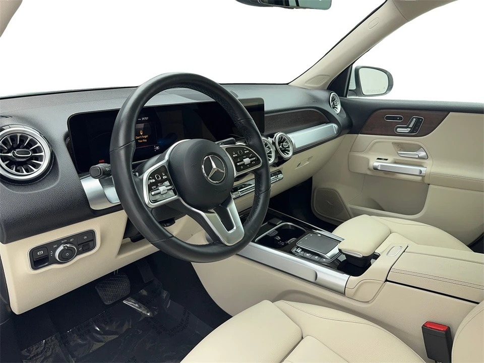 2023 Mercedes-Benz EQB - Image 16 of 21
