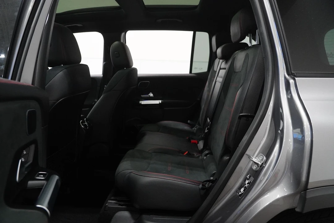 2023 Mercedes-Benz EQB - Image 14 of 21