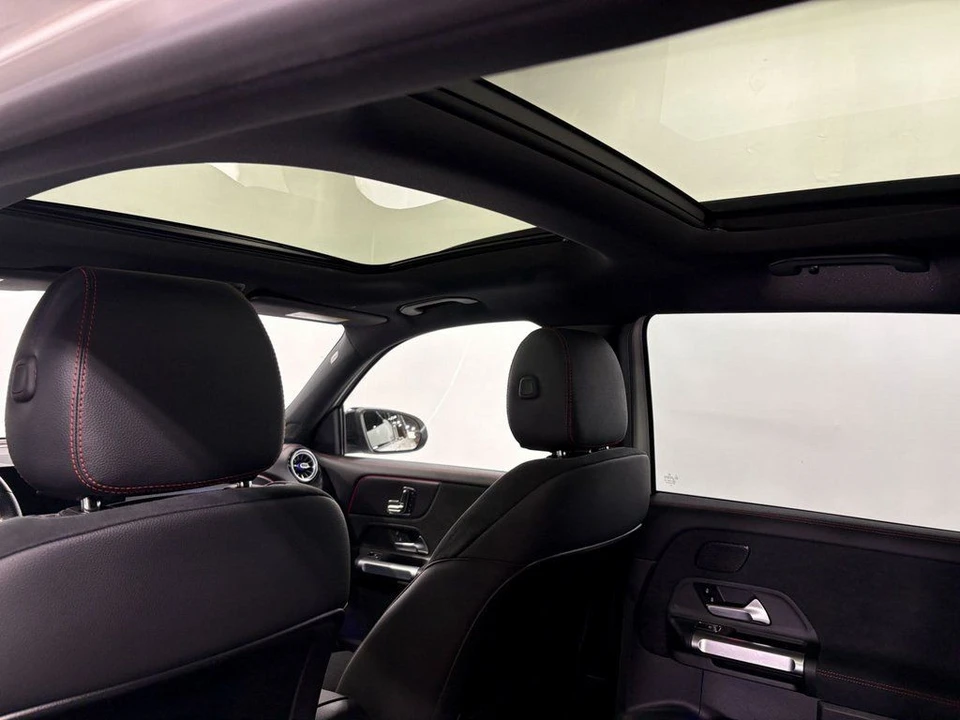 2023 Mercedes-Benz EQB - Image 21 of 21