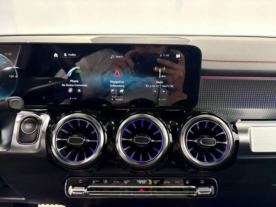2023 Mercedes-Benz EQB - Image 17 of 21