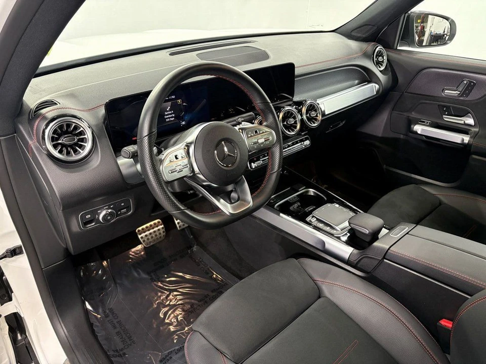 2023 Mercedes-Benz EQB - Image 9 of 21