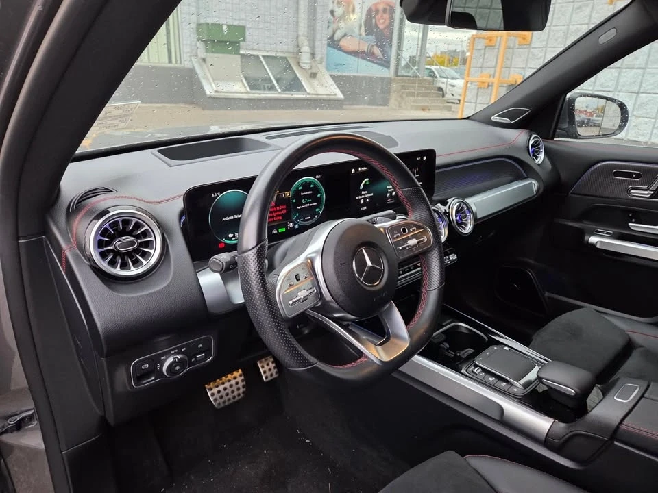 2023 Mercedes-Benz EQB - Image 10 of 18
