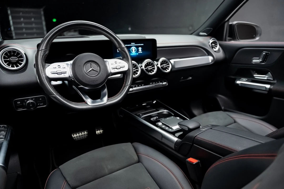 2023 Mercedes-Benz EQB - Image 2 of 21