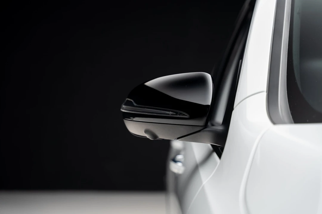 2023 Mercedes-Benz EQB - Image 14 of 21