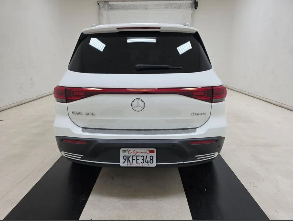 2023 Mercedes-Benz EQB - Image 5 of 15