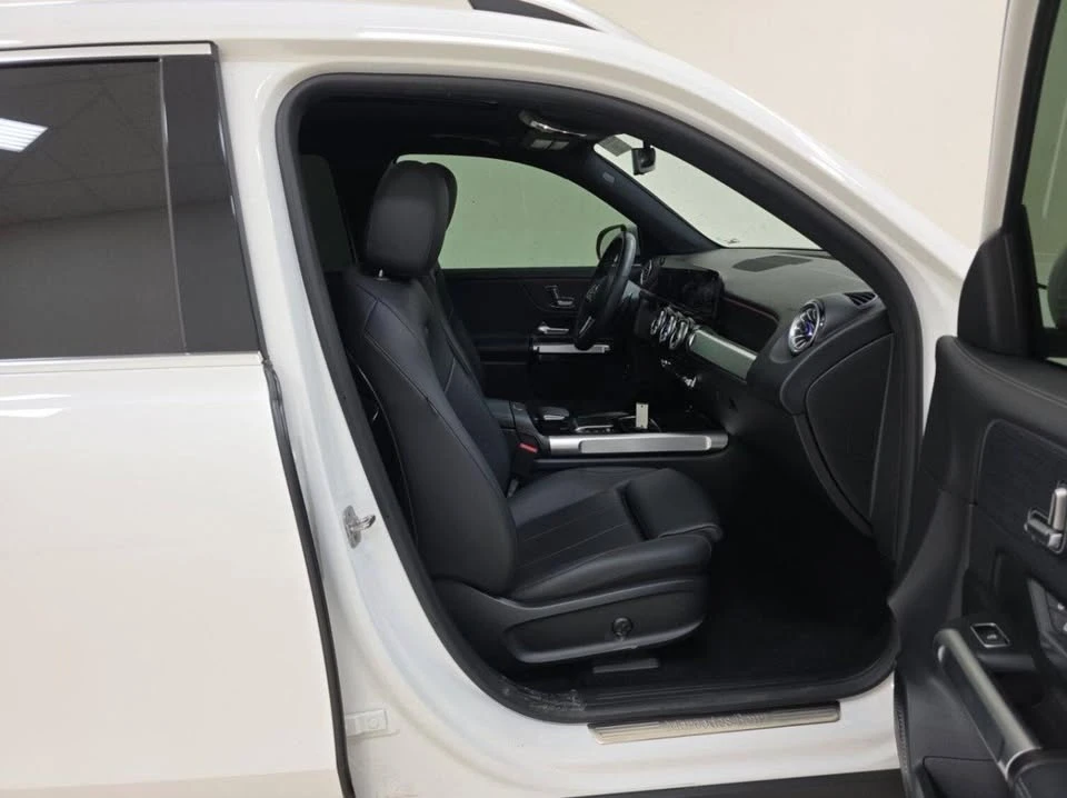 2023 Mercedes-Benz EQB - Image 13 of 15