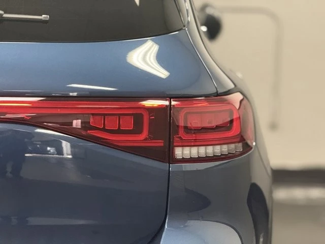 2023 Mercedes-Benz EQB - Image 11 of 12
