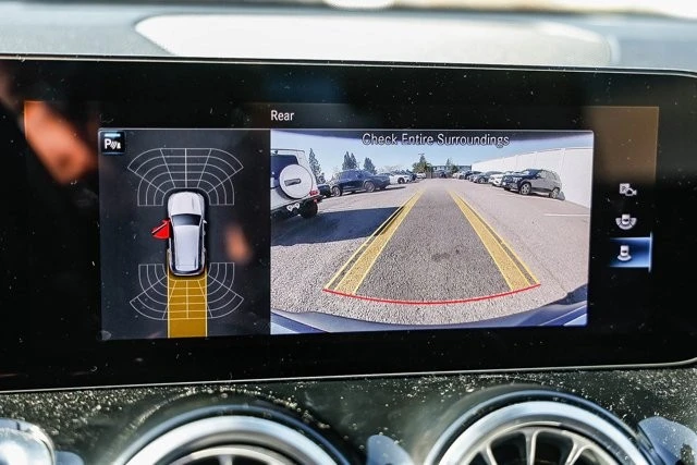 2023 Mercedes-Benz EQB - Image 7 of 12