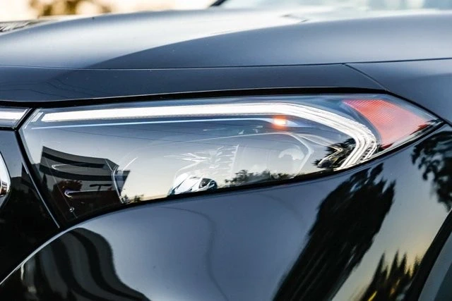 2023 Mercedes-Benz EQB - Image 7 of 12