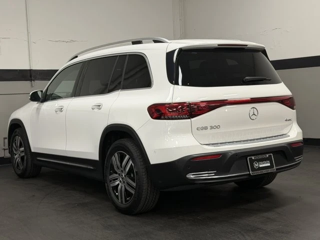 2023 Mercedes-Benz EQB - Image 10 of 12
