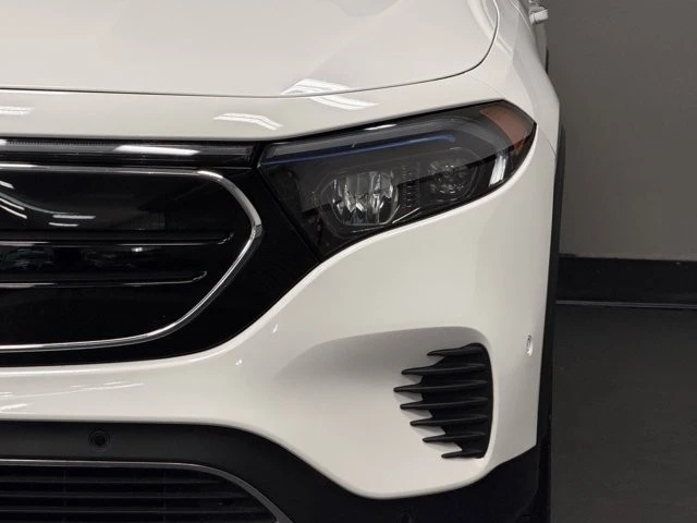 2023 Mercedes-Benz EQB - Image 8 of 12