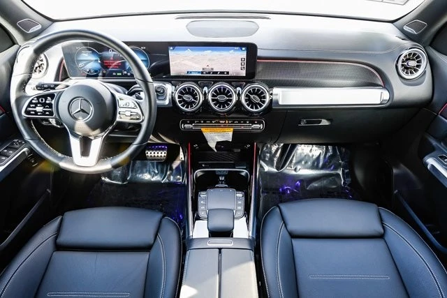 2023 Mercedes-Benz EQB - Image 10 of 12