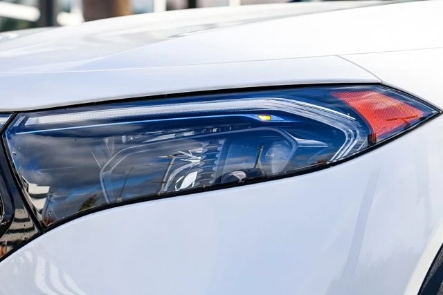 2023 Mercedes-Benz EQB - Image 7 of 12