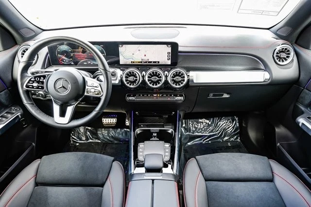2023 Mercedes-Benz EQB - Image 10 of 12