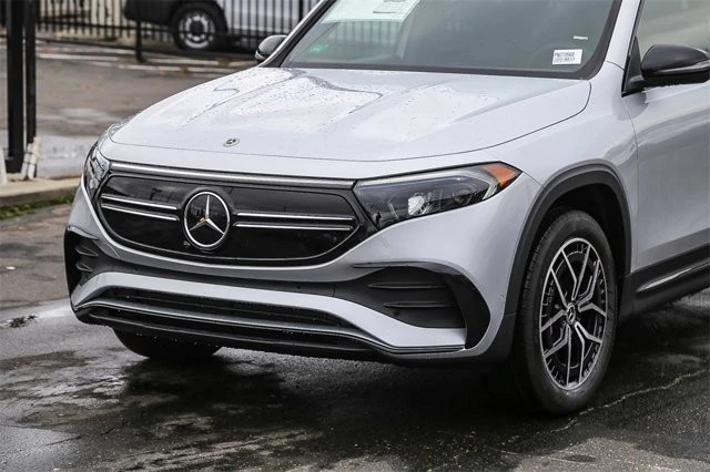 2023 Mercedes-Benz EQB - Image 7 of 12
