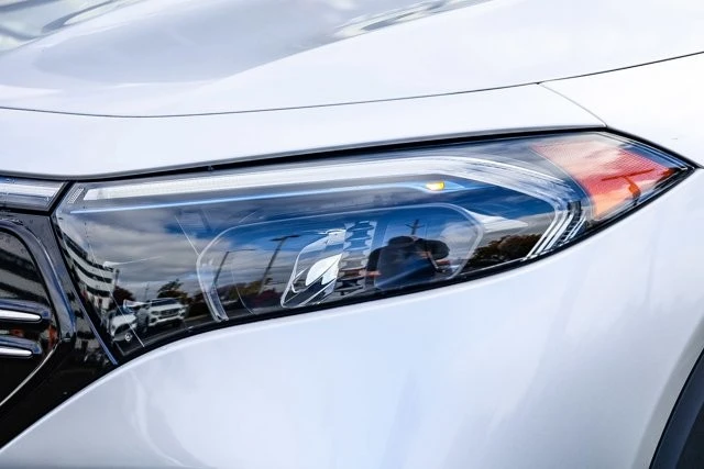 2023 Mercedes-Benz EQB - Image 7 of 12