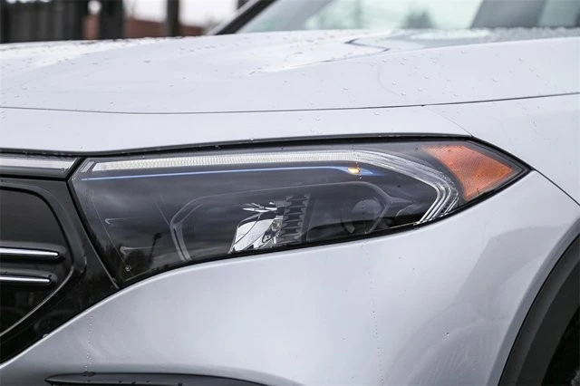 2023 Mercedes-Benz EQB - Image 8 of 12