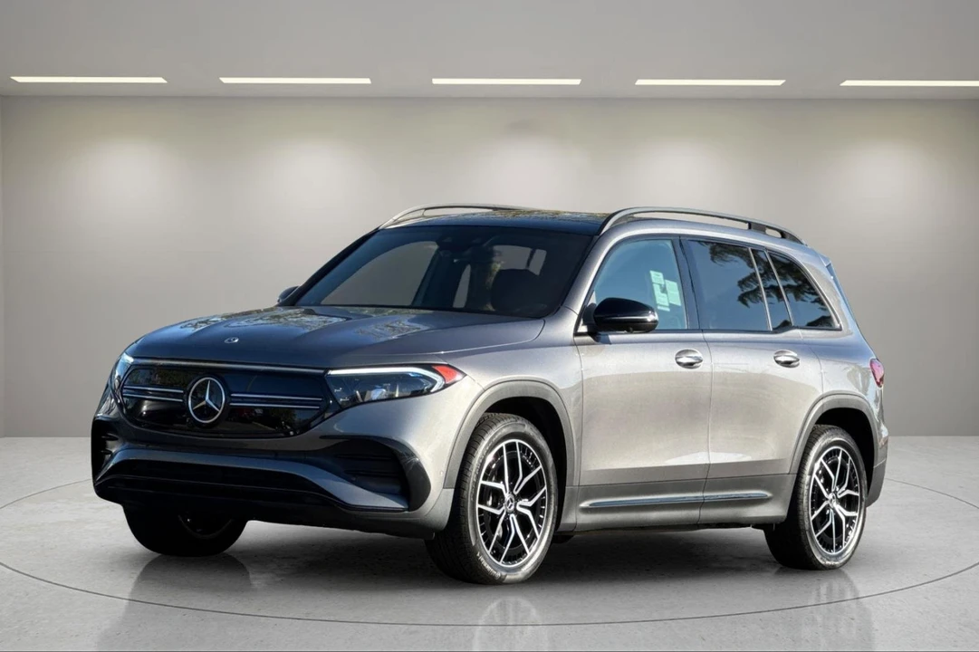 2023 Mercedes-Benz EQB - Image 8 of 12