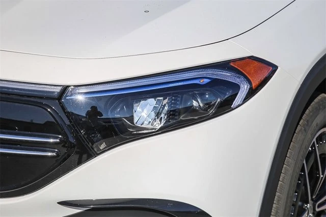 2023 Mercedes-Benz EQB - Image 7 of 12