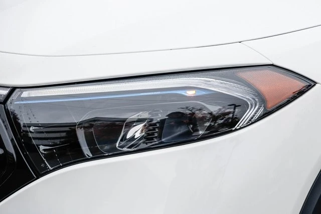 2023 Mercedes-Benz EQB - Image 7 of 12