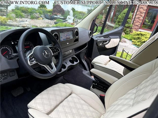 2023 Mercedes-Benz VS30 Sprinter - Image 9 of 12