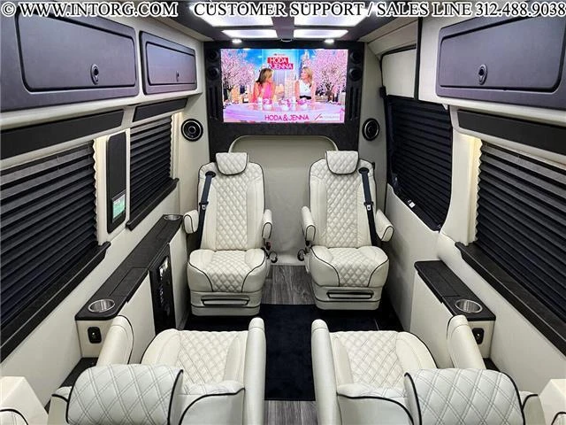 2023 Mercedes-Benz VS30 Sprinter - Image 7 of 12