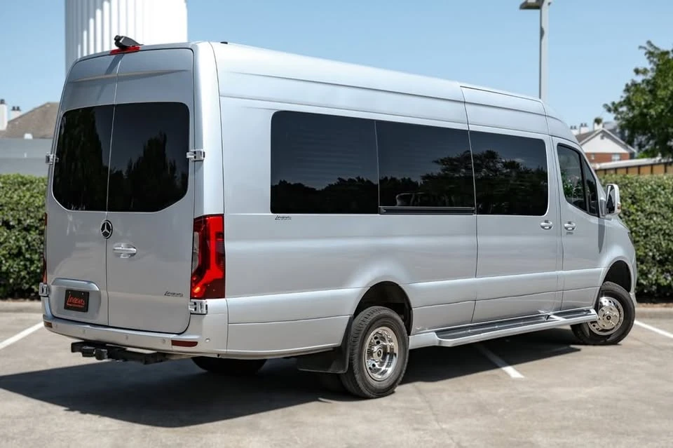 2023 Mercedes-Benz VS30 Sprinter - Image 4 of 20
