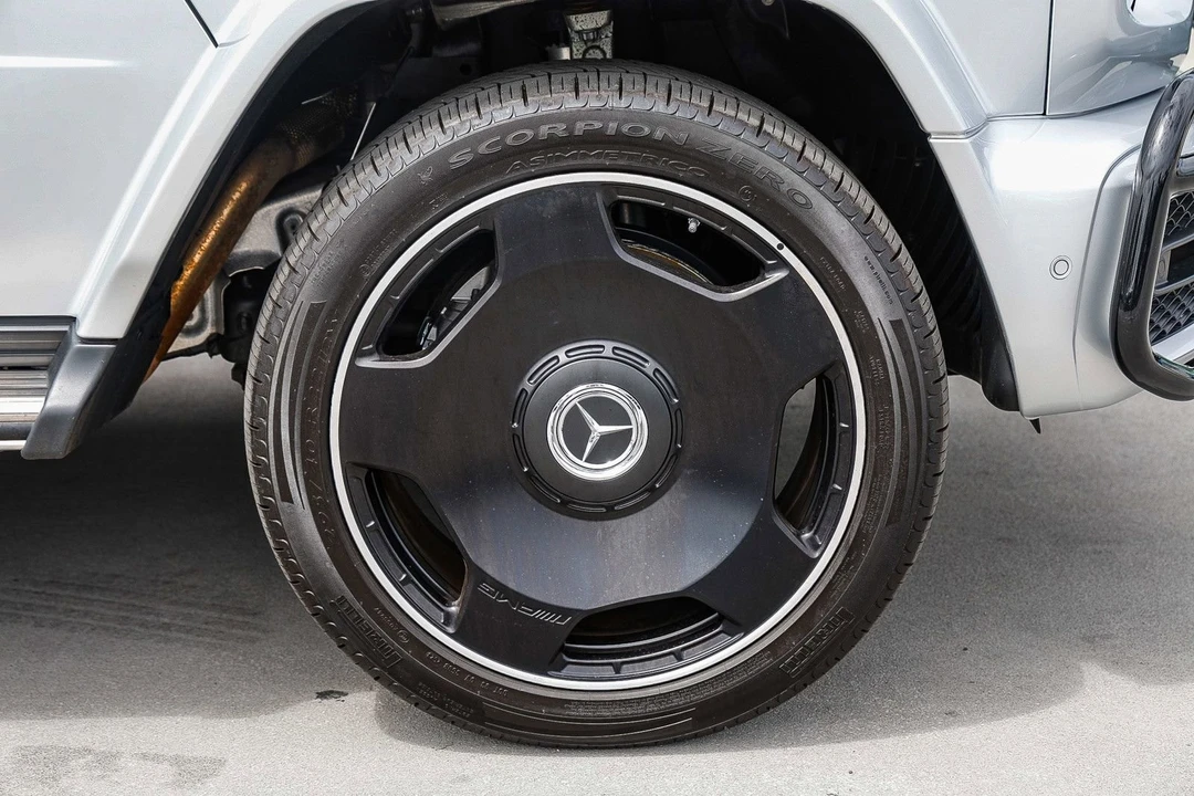 2023 Mercedes-Benz - Image 9 of 31