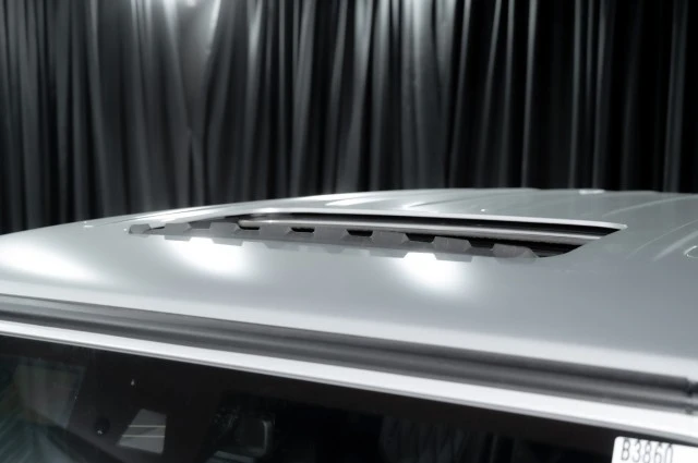 2023 Mercedes-Benz - Image 9 of 23