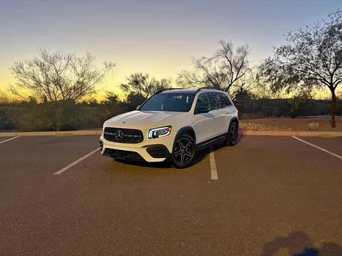 2023 Mercedes-Benz GLB 250