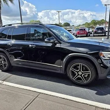 2023 Mercedes-Benz GLB 250
