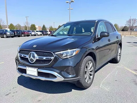 2023 Mercedes-Benz GLC 300