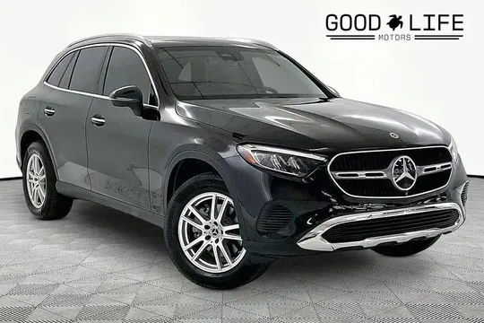 2023 Mercedes-Benz GLC300