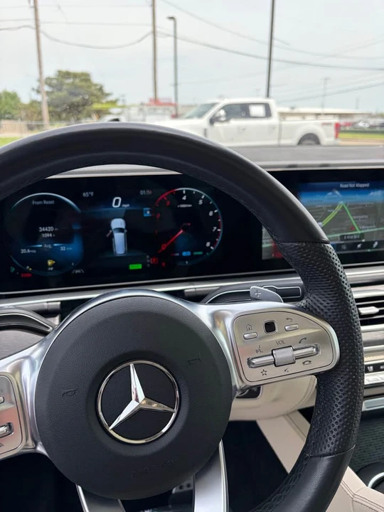 2023 Mercedes-Benz X167 GLS - Image 2 of 9