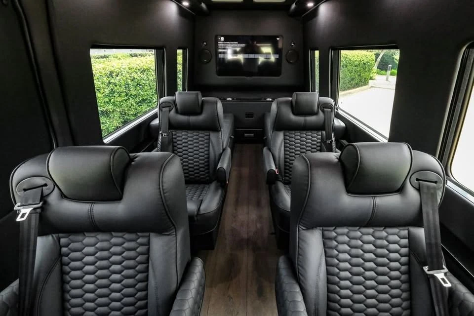 2023 Mercedes-Benz VS30 Sprinter - Image 16 of 20