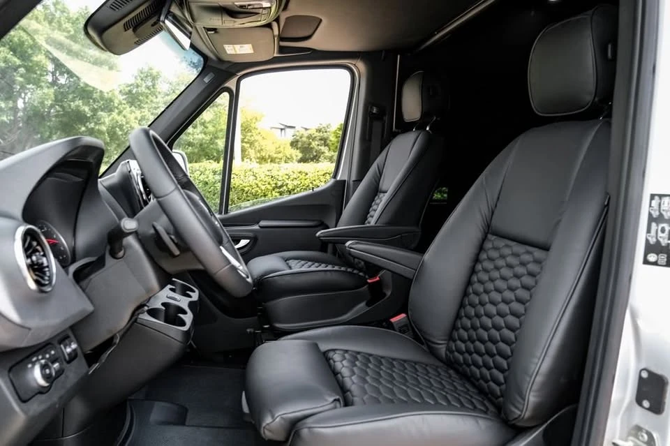 2023 Mercedes-Benz VS30 Sprinter - Image 10 of 20