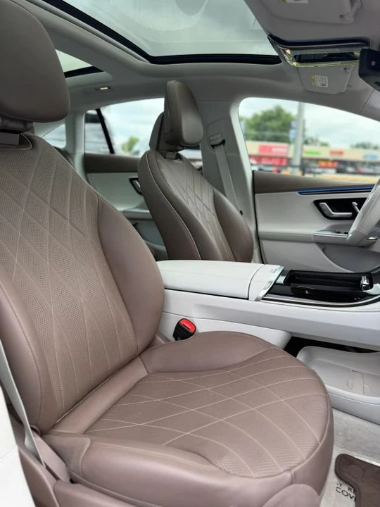 2023 Mercedes-Benz EQE - Image 12 of 17