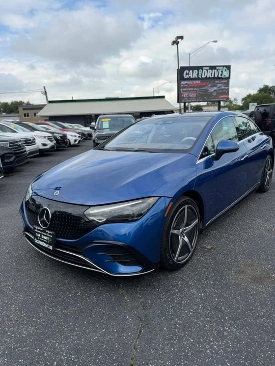 2023 Mercedes-Benz EQE - Image 2 of 17