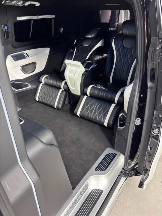 2023 Mercedes-Benz VS30 Sprinter - Image 3 of 18
